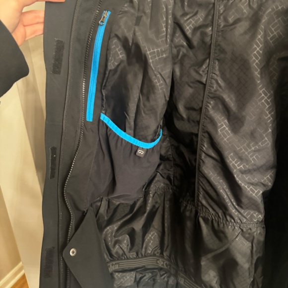 Columbia Omni-Heat 2-in-1 Zip-Off Jacket (two jackets in one!) - Picture 10 of 13
